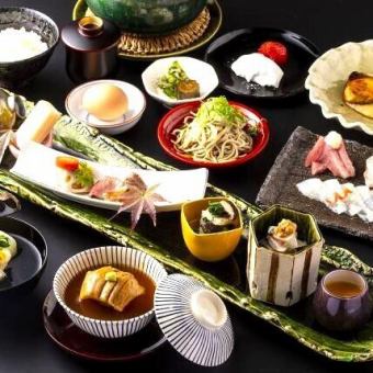 【お昼の部】女子会向け季節の会席 賀茂川コース 4,400円 (税込)