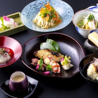 【夜の部】〆はおそば。お手軽ショートコース 葵コース 7,000円 (税込)