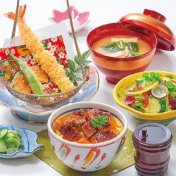 鳗鱼散饭午餐