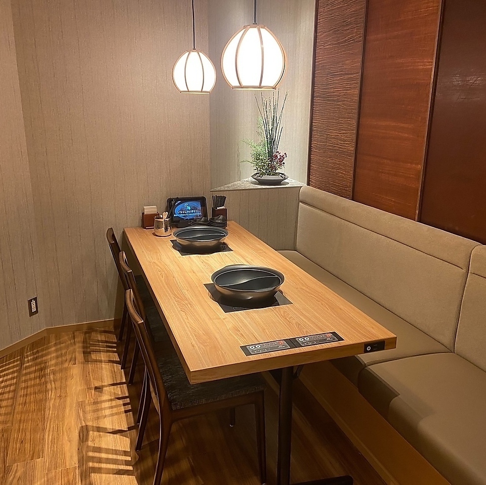ゆったり寛ぎながら美味しいお料理をお楽しみ下さい。