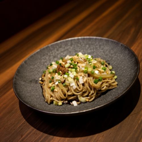 Authentic Sichuan soupless dandan noodles