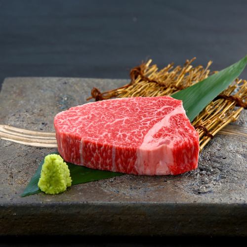 Buy a whole head as specified by the farmer! Exquisite Miyazaki beef
