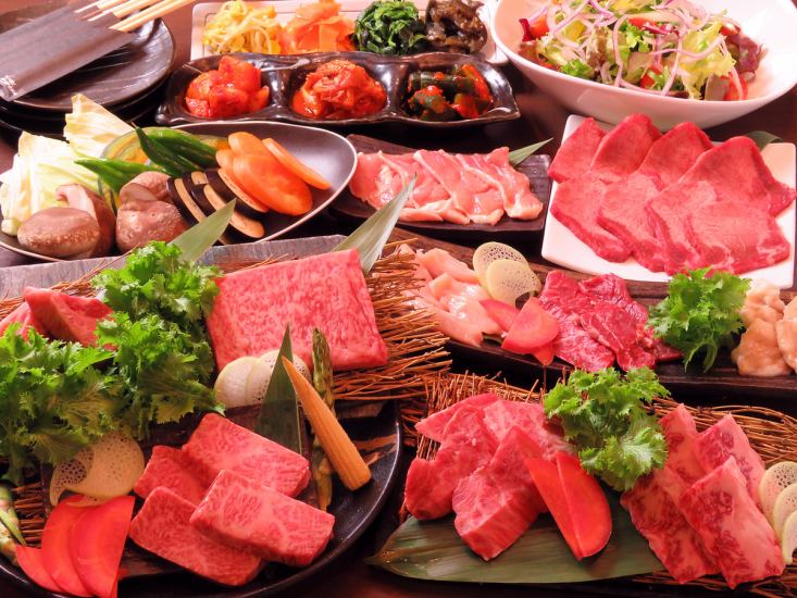 在古民居中悠闲地享受烤肉♪享受A4级以上的宫崎牛和安乐牲畜的上等肉♪