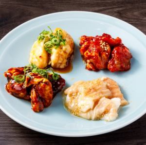 名物 ホルモン盛り合わせ