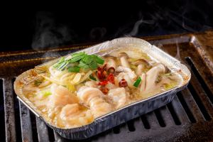 旨味ジュわっとぷるぷるもつ鍋