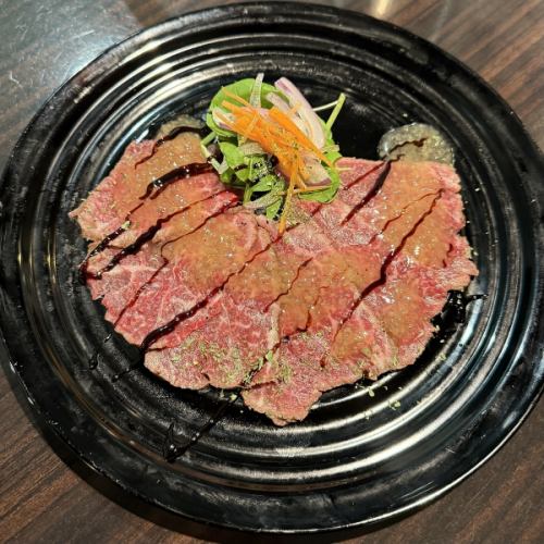 검은 소 로스트 비프