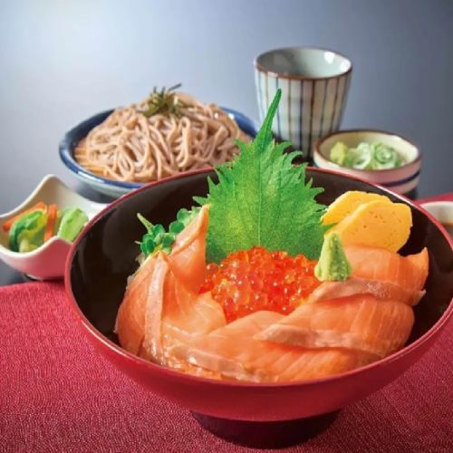 Salmon and salmon roe rice bowl and noodles