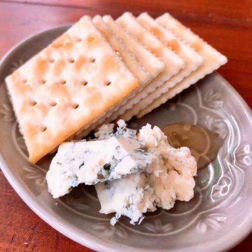 Blue Cheese with Honey