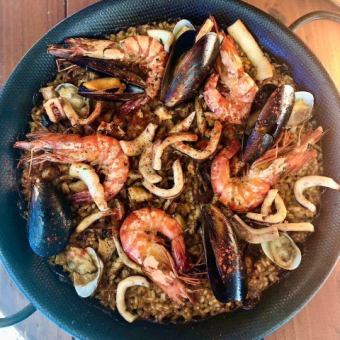 魚介のパエリア　