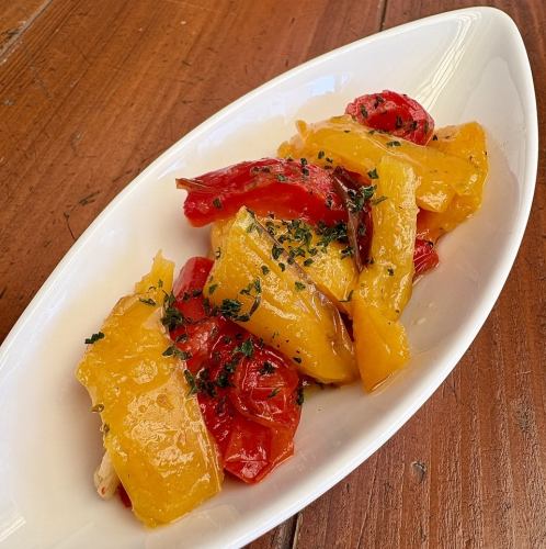 Marinated roasted bell peppers