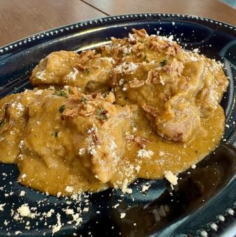 Braised pork belly cartilage in almond sauce