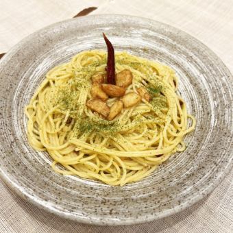 ゴロゴロにんにくのペペロンチーノ