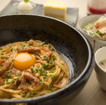 ミートクリームカルボナーラ スイーツセット