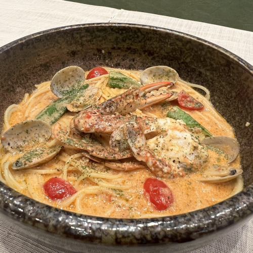 渡り蟹のビスクスープパスタ