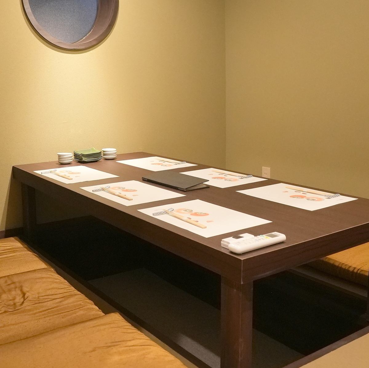 個室も完備しております。大切な食事会などに是非ご利用ください