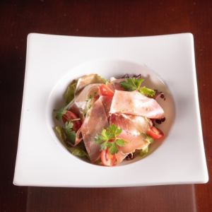 Raw ham salad