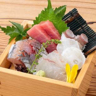 お一人様に嬉しい鮮魚盛り