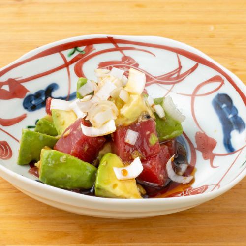 漬け鮪とアボカドの旨わさび醤油和え