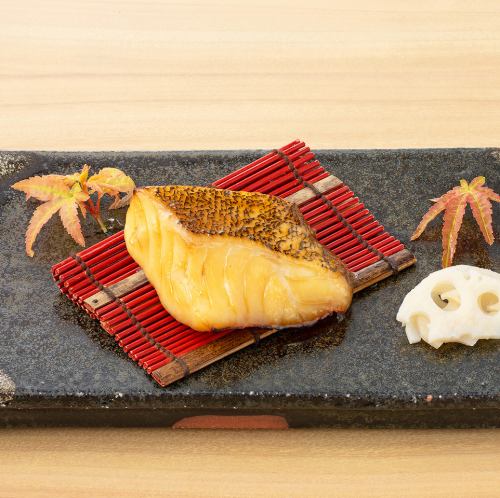 히사에 유즈야키