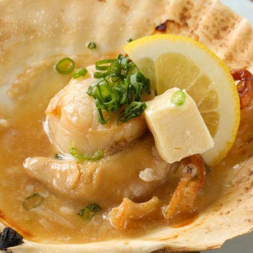 Grilled large shellfish with butter
