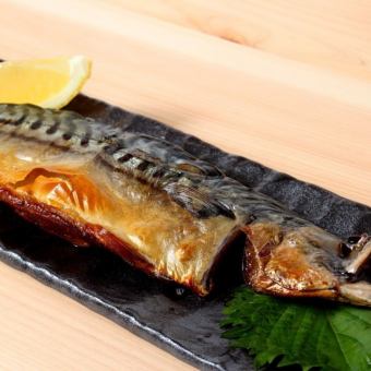 Roasted mackerel
