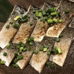 炙りしめ鯖