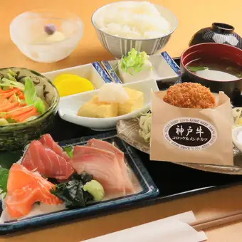 Premium Daily Lunch Set (Weekends only, until 5 PM) - 9 dishes with all-you-can-drink! 2500 yen
