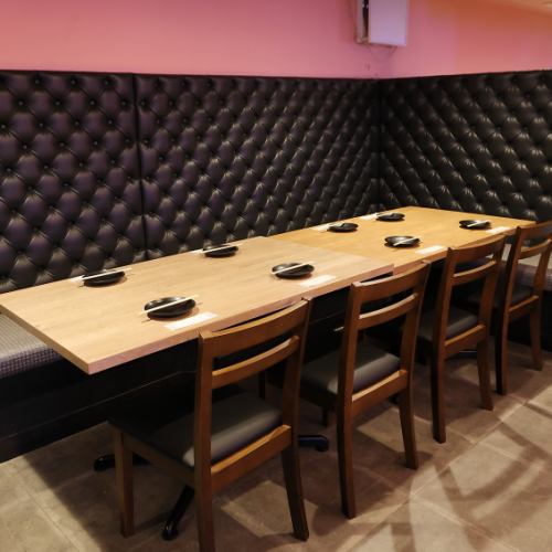 Available for families with children and special occasions such as birthdays. Sofa seating for 6 people. #Seafood #Yakitori #Kushikatsu #Meat sushi #Sushi #All-you-can-drink #All-you-can-eat and drink #Daytime drinking #Lunch #Date #Girls' night out #Birthday #Anniversary #Osaka specialty #Popular izakaya #Cheap #Private room #Meat #Beer garden #Indoor beer garden
