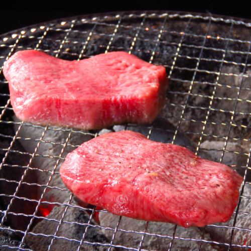 使用东京，芝浦和北海道市场采购的优质肉