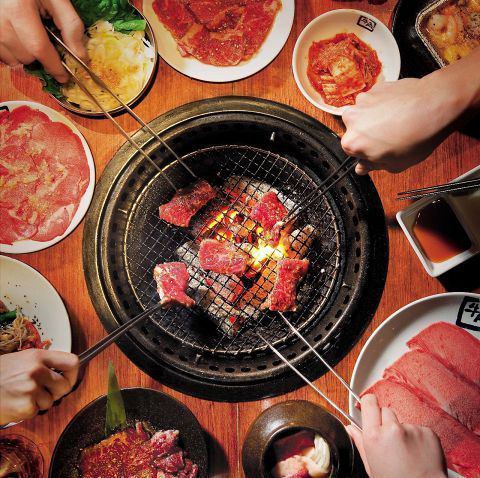 牛角が中洲にOPEN！中洲で焼肉食べ放題なら当店へ！