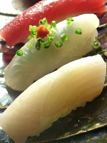 Assorted seafood sushi (Miyabi)