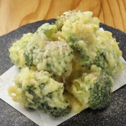 ブロッコリーの唐揚げ