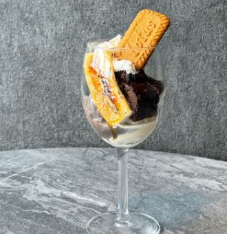 チョコとバナナのパフェ