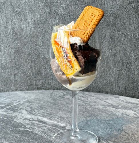 チョコとバナナのパフェ
