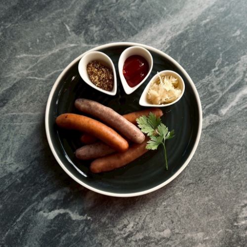 ソーセージ盛り合わせ(5本)