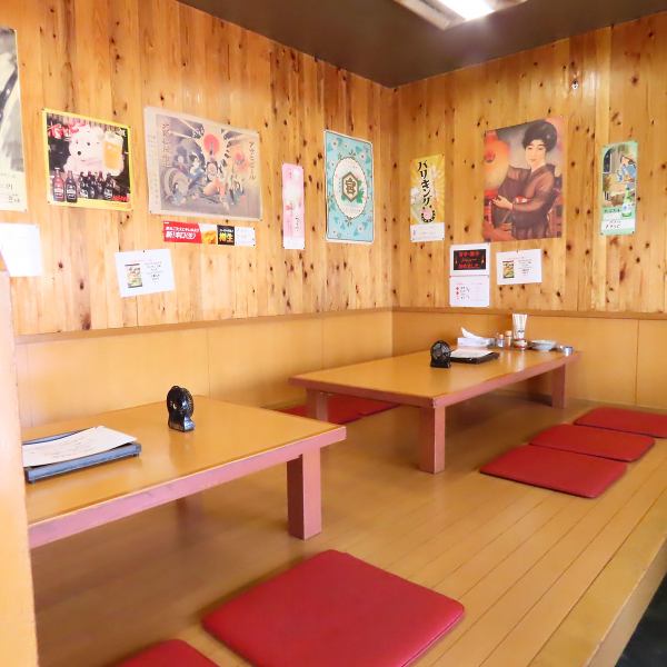 ＜适合家庭聚会、社交◎＞ 有4人桌席和6人榻榻米席，适合家庭聚餐、朋友小酌。另外，如果您选择150分钟的无限量吃喝套餐，您的胃和心一定会得到完全的满足。如果您想享受豪华的烤肉派对，就交给我们吧！