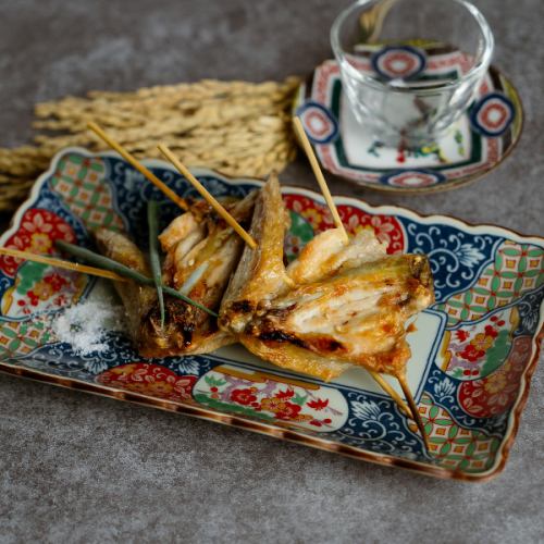 串焼き　手羽先串（いかだ）