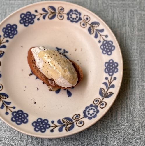 ☆白レバームースとバゲット