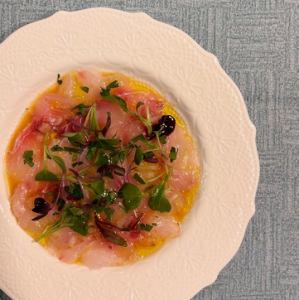 本日鮮魚のカルパッチョ