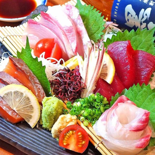 ≪Enjoy the local fish delivered directly from the market...≫We offer fresh fish caught in Kagoshima with skilled techniques! If you want to eat delicious seafood, please come to our restaurant.