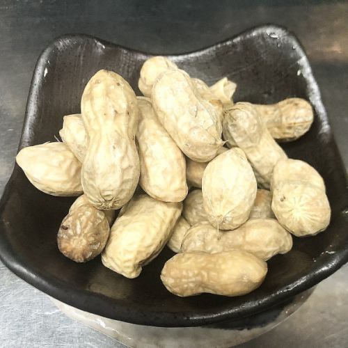 塩茹で落花生