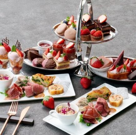 冬限定！ふたつの甘さが贈る「いちご×ショコラのアフタヌーンティー」全19品/4,400円 (税込)