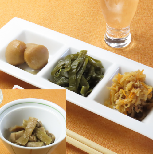 【手間ひまかけた絶品おばんざい】三種小盛り合わせ