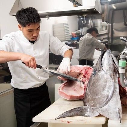 新鮮な旬の魚介を堪能