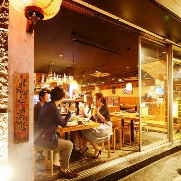 【旅は目的地よりも美しい】開店から20年名古屋栄の住吉町に変わらずあり続ける『てつまる』これからも愛され続けるお店創りを目指します！この外観が目印☆大きな窓を開けて屋台気分が味わえます♪毎日深夜まで元気に営業しております。