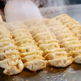 铁丸铁板饺子