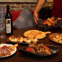 『豪華！BBQ串肉プレートコース』チーズピッチァ含11品 3時間食べ飲み放題付 5000円⇒4000円