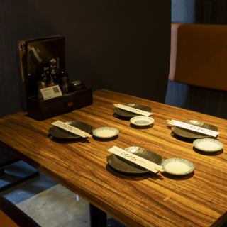 ボリューム満点の肉料をご堪能いただける「ことぶき」でご宴会をしませんか?大小様々なお席を完備している店内は、さまざまなシーンに対応可能!大人数対応可能の居酒屋をお探しの幹事様、お気軽にご相談ください♪