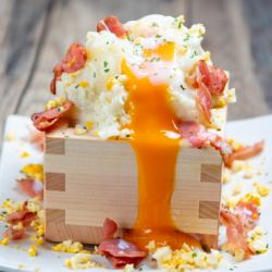 ポテトサラダ～半熟卵のせ～