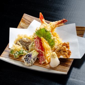 天ぷら盛り合わせ【看板メニュー】